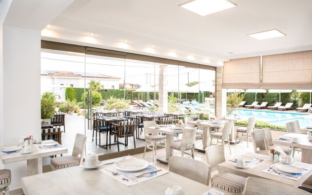 Lagaria Hotel & Apartments