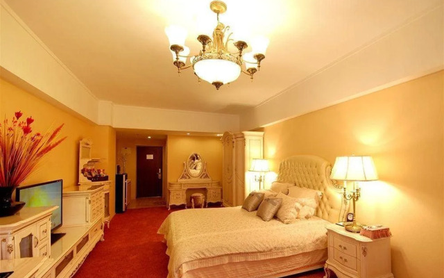 Chengdu Longhu Beach Hotel