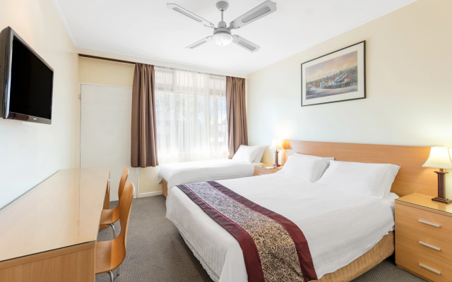 Governor Gipps Motor Inn Hotel – Guest Rooms – Traralgon
