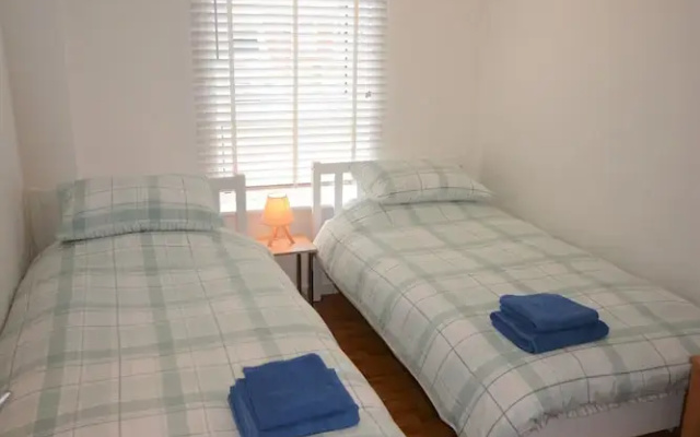 Stylish Coastal Apartments