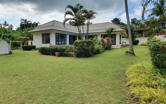 Baan Rattana Pool Villa Near The Center