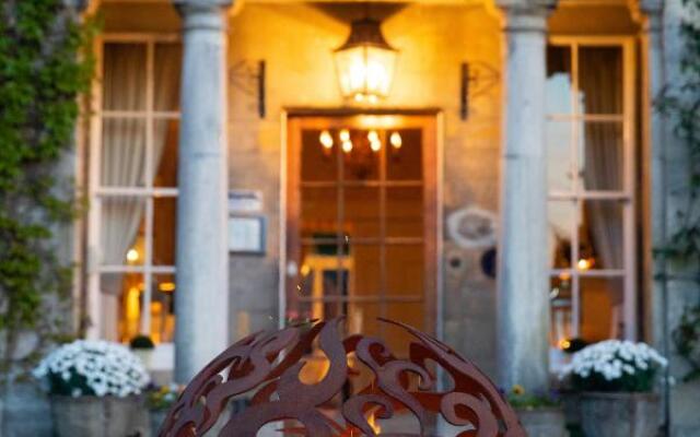 Burleigh Court Cotswols