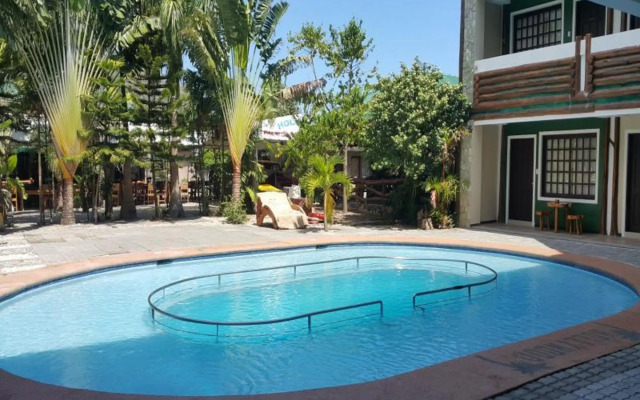 Hollywood Palm Beach Resort