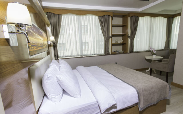 Mars Hotel