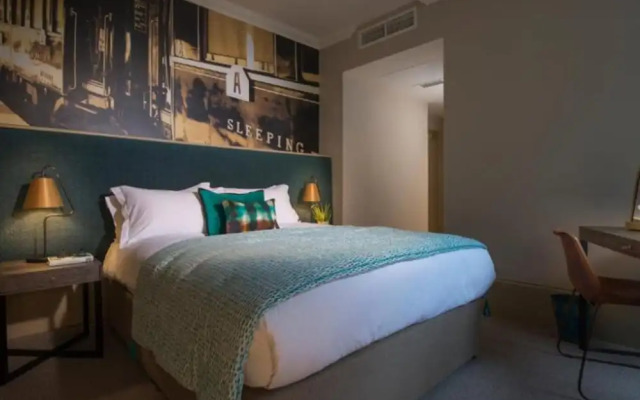 Harper's Steakhouse with Rooms, Haslemere