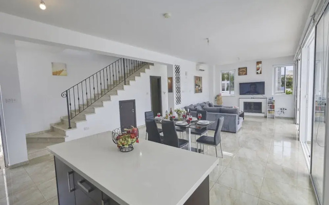Protaras Pearl Villa Pe15