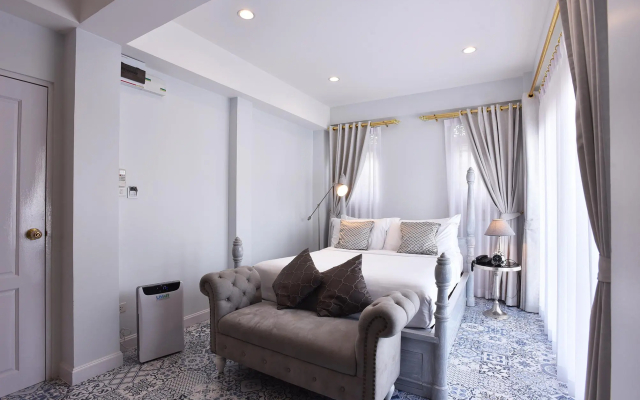 Noursabah Bed Bangkok