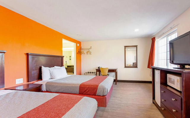 Motel 6 Pendleton, OR - West