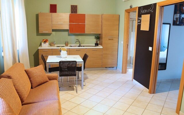 Colonna Rooms & Apartment