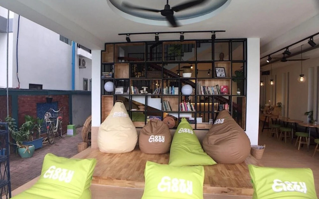Cozycloud Backpackers Hostel