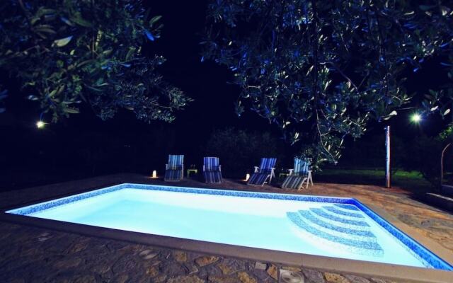 Remarkable 5-bed Villa in Labin