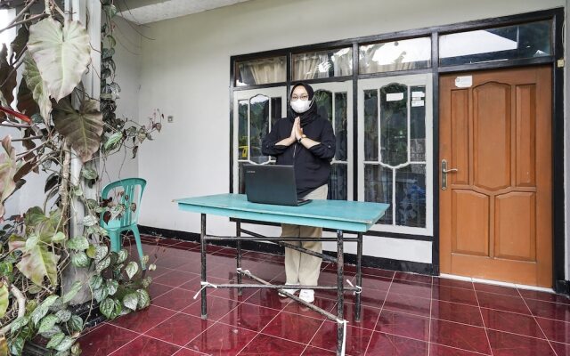 OYO Homes 91009 Eco Tourism Desa Cibodas Areng 4 Syariah