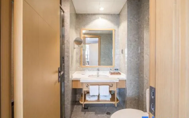 Xianjiang Business Hotel