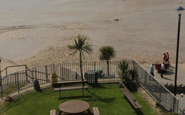 Sunray Guest House