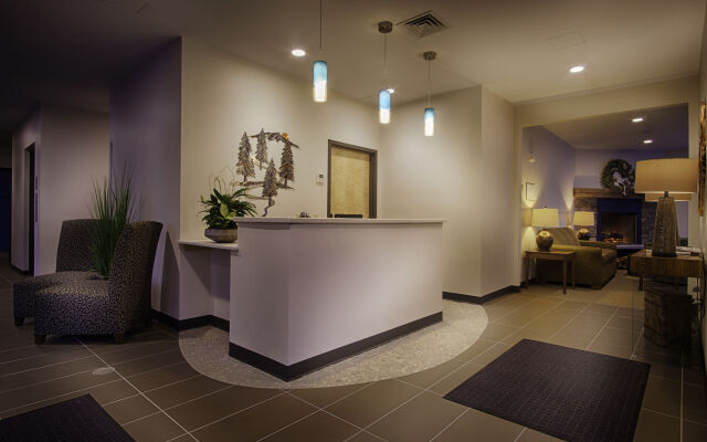 Sun & Ski Inn And Suites