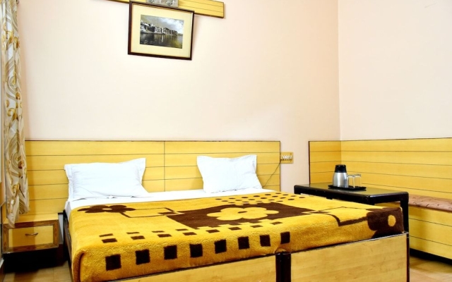 Hotel City Grand