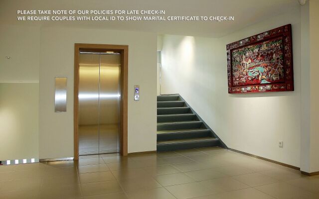 ZEN Rooms Patra Kuningan Syariah
