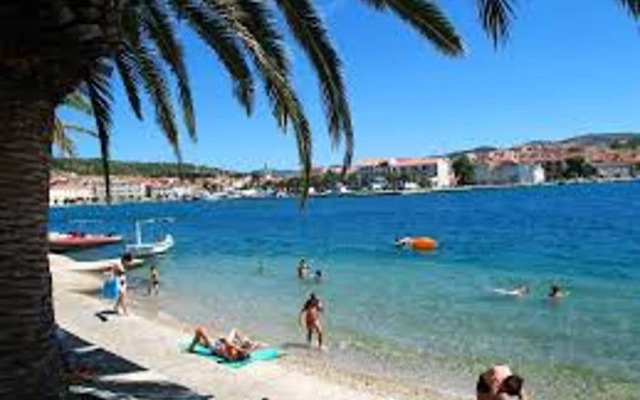 Charming Unique Apartment For 4