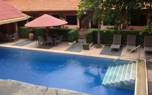 Ma Maison Hotel & Restaurant Pattaya