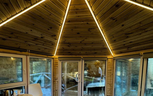 Зелёный колобок