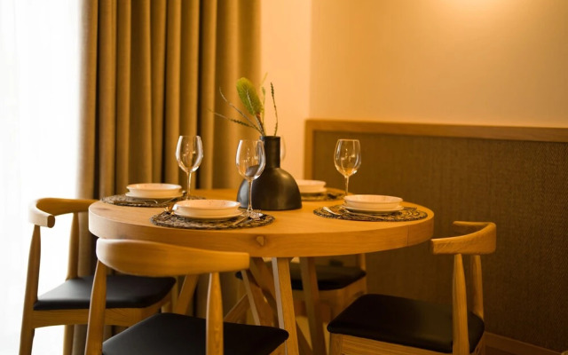 Capital Luxury Suites