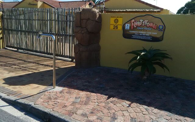 Flintstones Guest House Cape Town