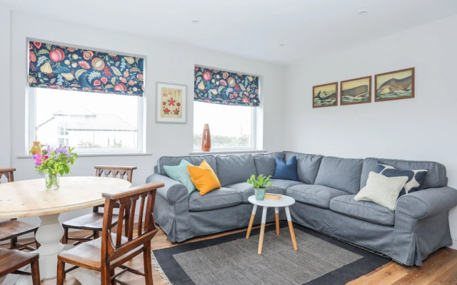 Burton Apartment
