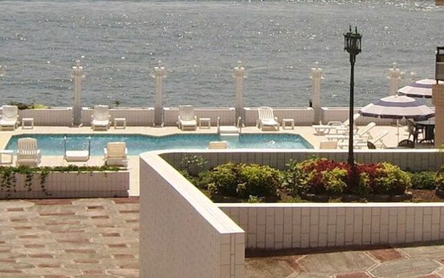 Hotel Barmoi