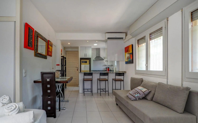 Los Globos Beach Studio by Hello Homes Sitges