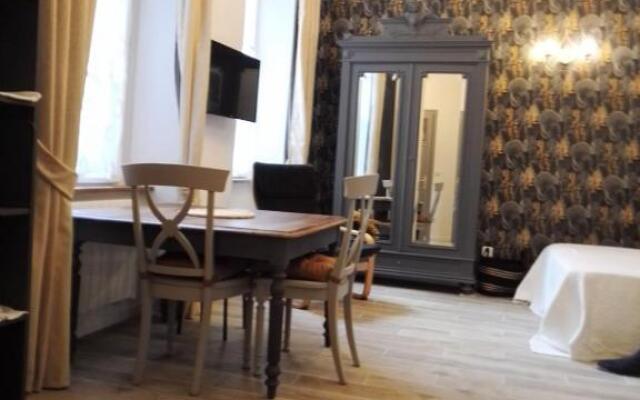 Le George Sand Elegant Studio Coeur Historique (Adults Only)