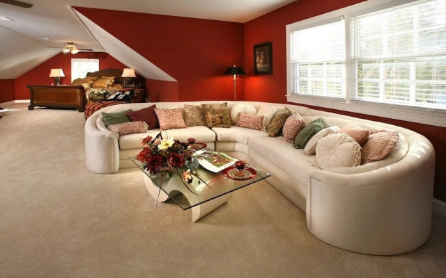 Bluegrass Country Estate