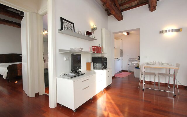 City Apartments - Crystal