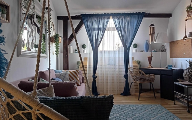 Urban Zen Den 2 Room Condo