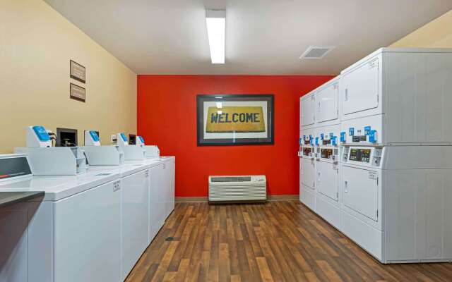 Extended Stay America Select Suites - Chicago - Darien