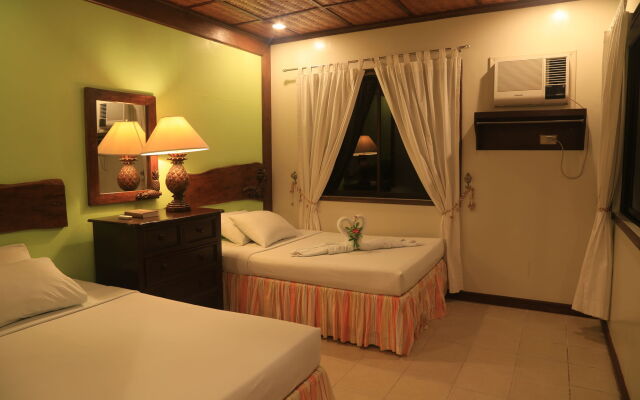 Puerto Del Sol Beach Resort