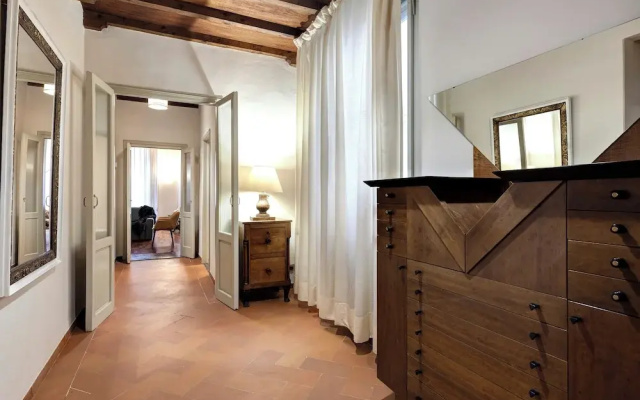 Pergola Apartment by Mamo Florence