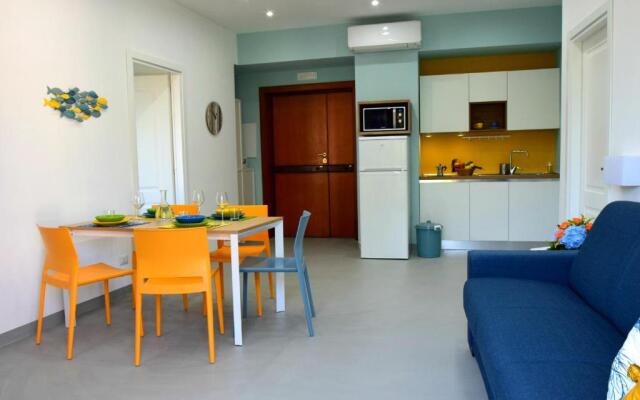 Sorrento Central and Sea View Flats