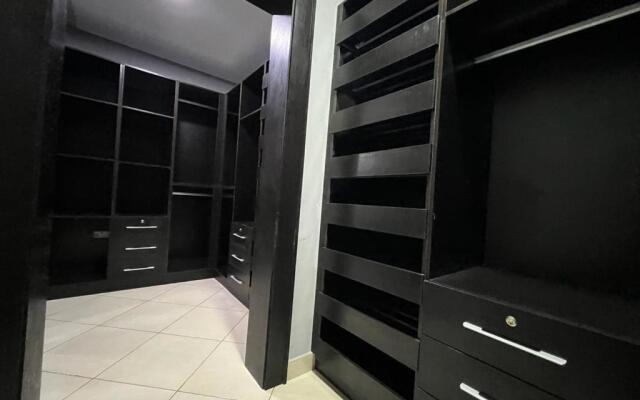 3 bedroom luxury apartments