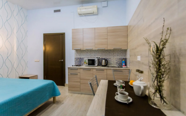 Apartments on the Boulevard of Hope 6/2