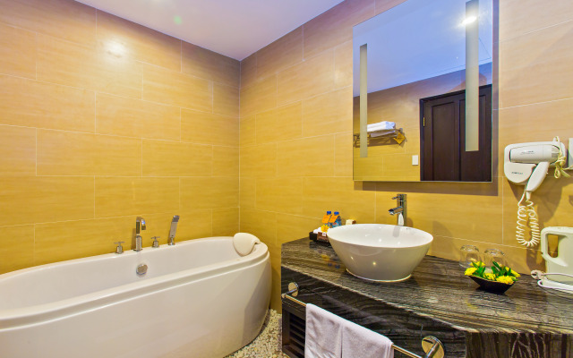 Hoi An Historic Hotel