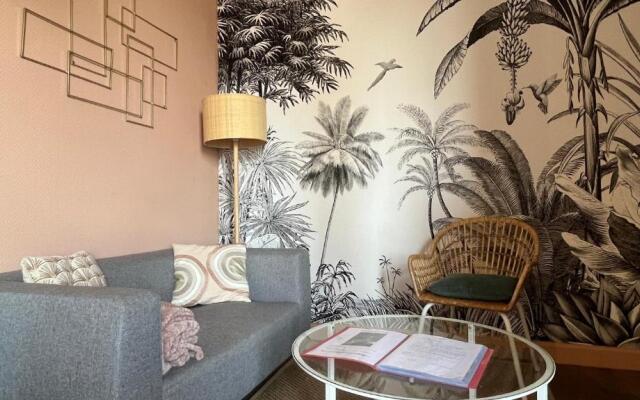 Le Centre, spacieux et cosy T2 avec vue, au calme