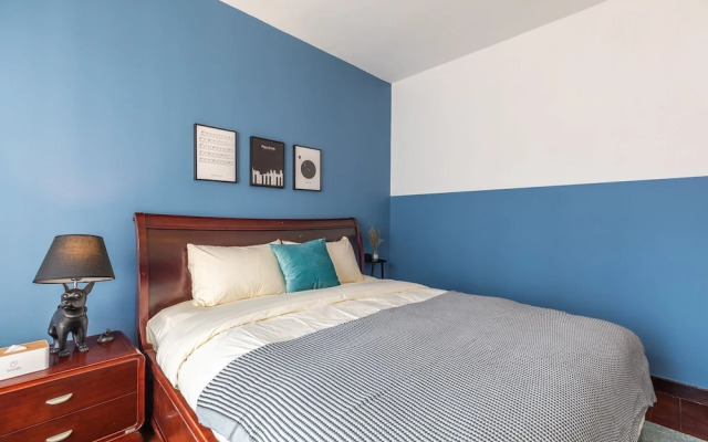 Locals Boutique Apartment Huafa Plaza 35