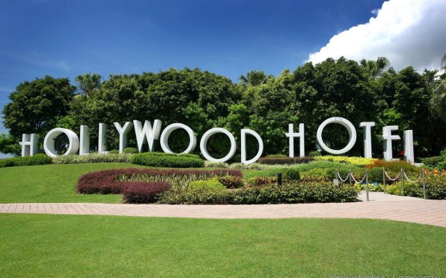 Disney's Hollywood Hotel