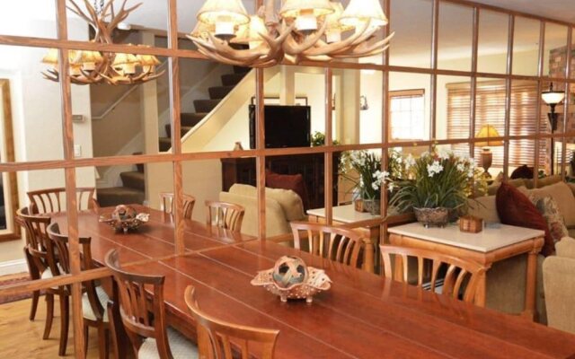 Alpenblick Townhomes