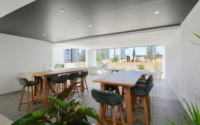 Qube Broadbeach 39