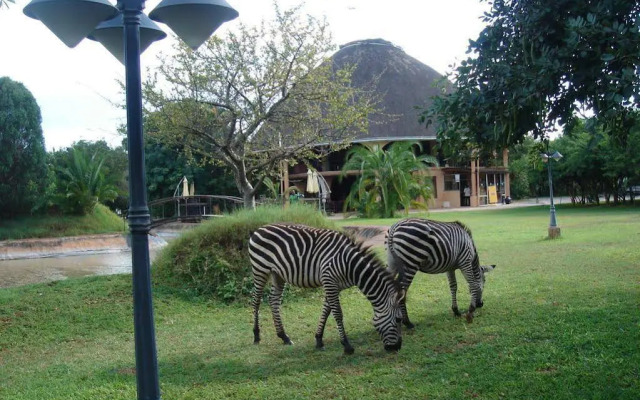 Kaazmein Lodge