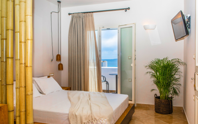 Ariadne Hotel