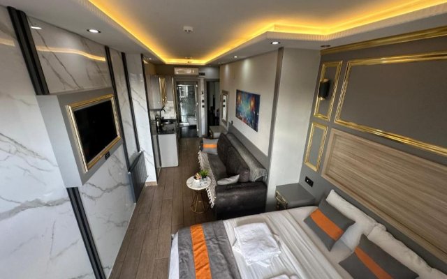 Taksim Larissa Hotel Suites