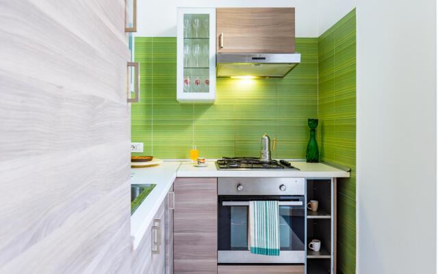 Apartment With Balcony in Palazzo Diaz by Wonderful Italy