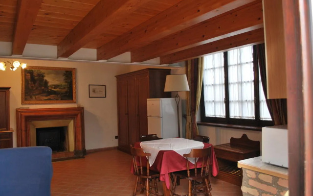 Residence Casale Mostacciano